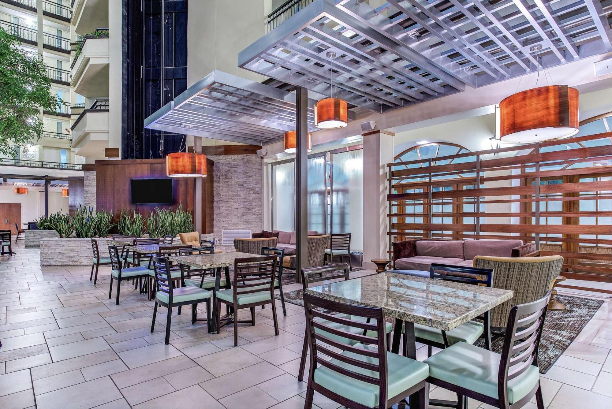Embassy Suites By Hilton Nashville Airport Экстерьер фото